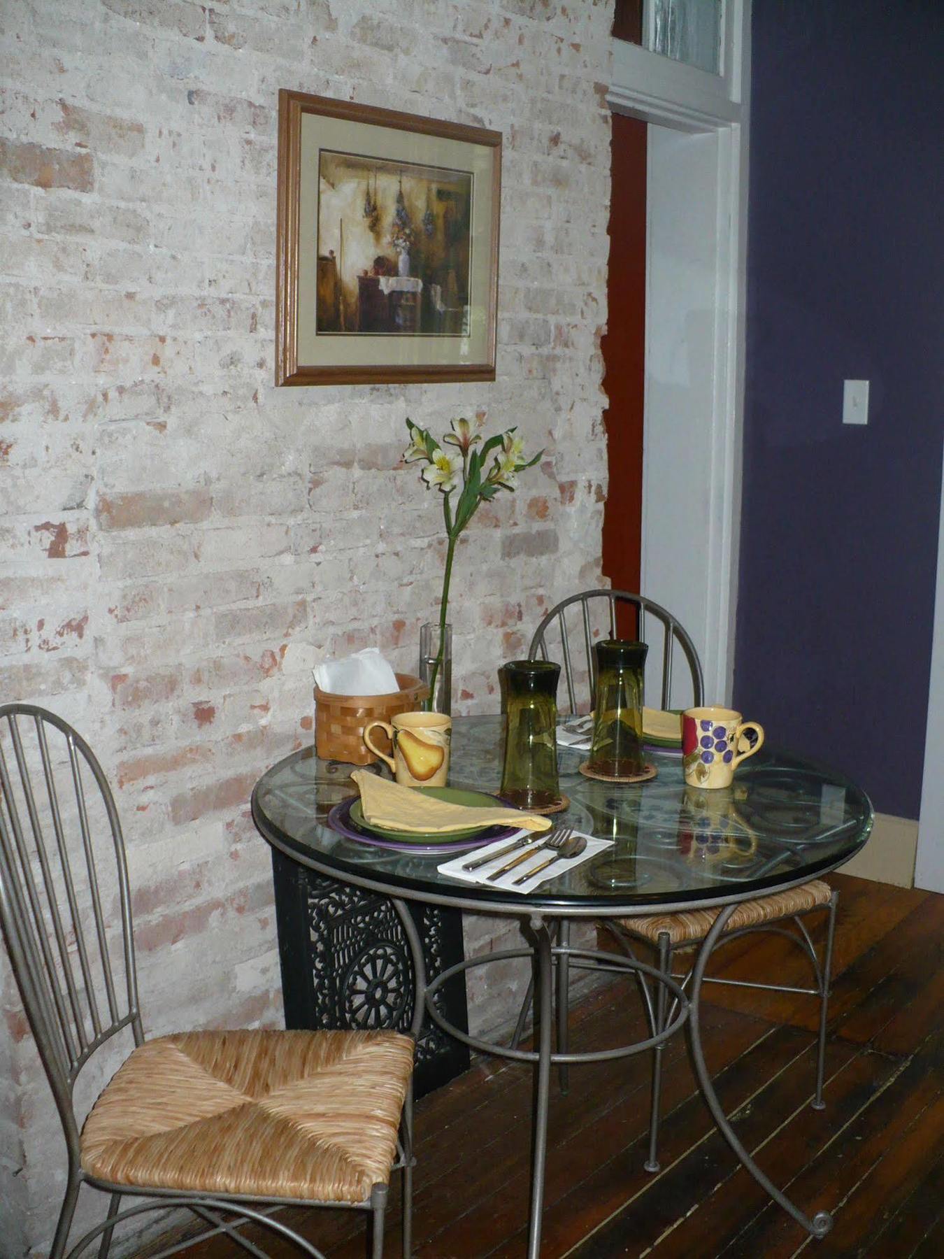 The Solon Langworthy House Hotel Dubuque Restaurant photo